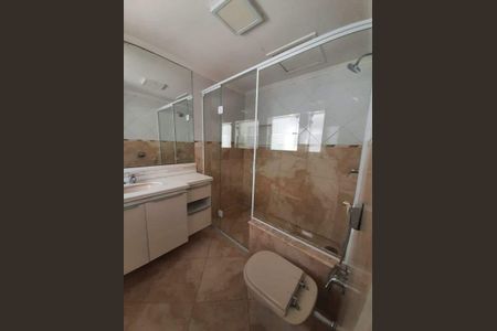 Casa à venda com 349m², 4 quartos e 4 vagas