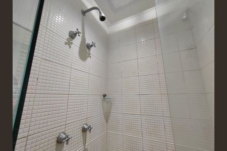 Apartamento à venda com 154m², 1 quarto e 1 vaga Apartamento à venda com 154m², 1 quarto e 1 vagaBanheiro da Suíte