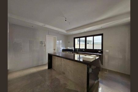 Casa de condomínio à venda com 469m², 4 quartos e 1 vaga