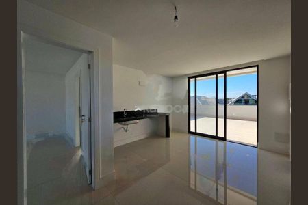 Casa de condomínio à venda com 469m², 4 quartos e 1 vaga