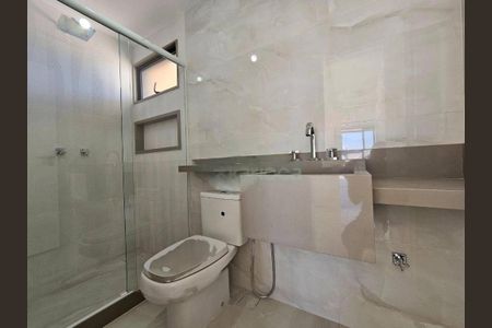 Casa de condomínio à venda com 469m², 4 quartos e 1 vaga