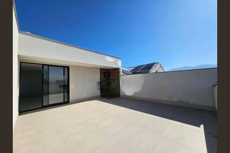 Casa de condomínio à venda com 469m², 4 quartos e 1 vaga