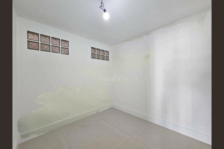 Casa de condomínio à venda com 469m², 4 quartos e 1 vaga