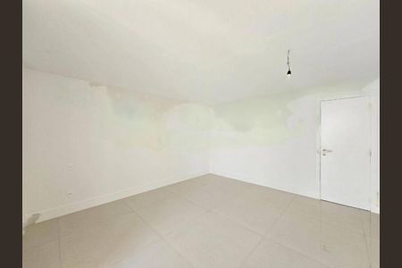 Casa de condomínio à venda com 469m², 4 quartos e 1 vaga