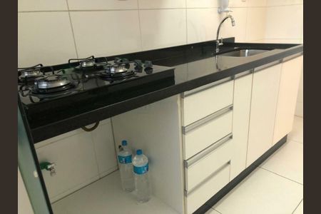 Apartamento à venda com 56m², 1 quarto e 1 vaga