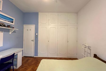 Apartamento à venda com 190m², 4 quartos e 1 vaga Apartamento à venda com 190m², 4 quartos e 1 vagaQuarto 2