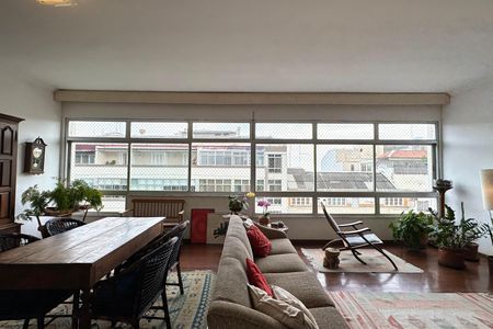 Apartamento à venda com 190m², 4 quartos e 1 vaga Apartamento à venda com 190m², 4 quartos e 1 vagaSala