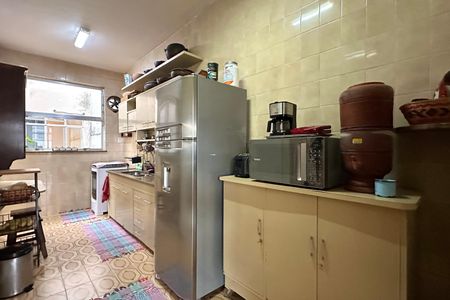 Apartamento à venda com 190m², 4 quartos e 1 vaga Apartamento à venda com 190m², 4 quartos e 1 vagaCozinha 2