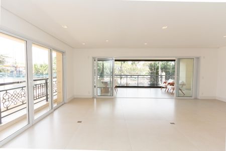 Apartamento à venda com 456m², 4 quartos e 5 vagas Apartamento à venda com 456m², 4 quartos e 5 vagasSala 1