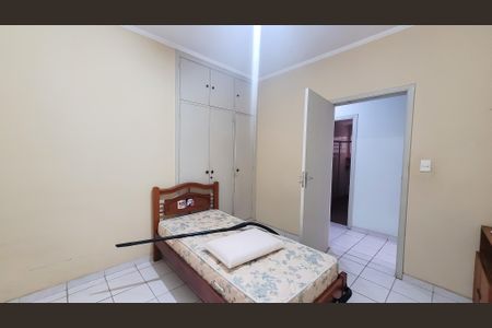 Casa à venda com 350m², 5 quartos e 4 vagasQuarto 2
