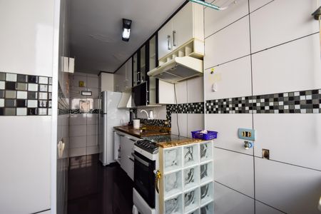 Apartamento à venda com 75m², 3 quartos e 1 vagaÁrea de Serviço