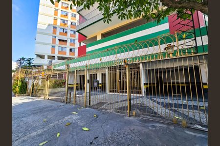 Apartamento à venda com 75m², 3 quartos e 1 vagaFachada