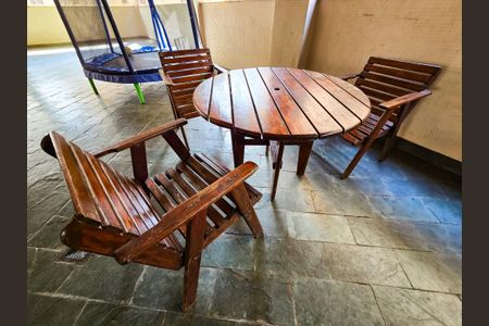 Apartamento à venda com 75m², 3 quartos e 1 vagaÁrea comum - Playground