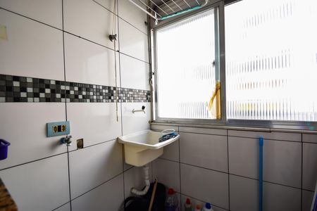 Apartamento à venda com 75m², 3 quartos e 1 vagaÁrea de Serviço