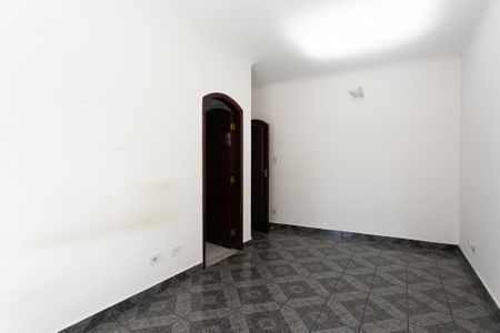 Casa à venda com 150m², 2 quartos e 4 vagasSuíte 2