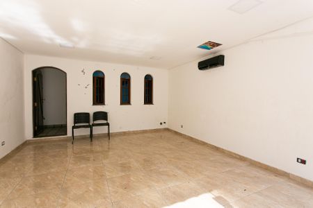 Casa à venda com 150m², 2 quartos e 4 vagasGaragem