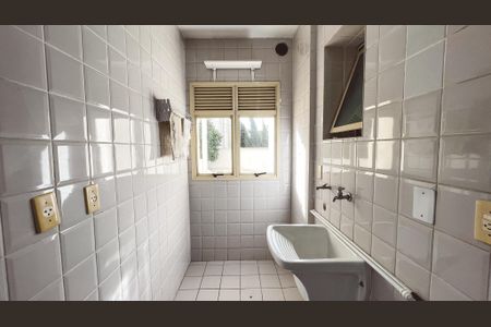 Apartamento à venda com 60m², 3 quartos e 1 vagaÁrea de Serviço