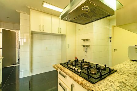 Apartamento para alugar com 250m², 3 quartos e 4 vagasCozinha