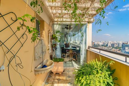 Apartamento para alugar com 250m², 3 quartos e 4 vagasSacada/Suite 3