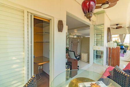 Apartamento para alugar com 250m², 3 quartos e 4 vagasSala