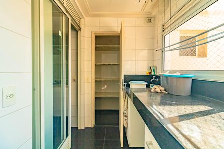 Apartamento para alugar com 250m², 3 quartos e 4 vagasCozinha