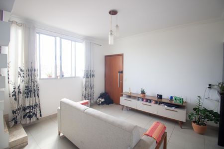 Apartamento à venda com 170m², 3 quartos e 2 vagasSala