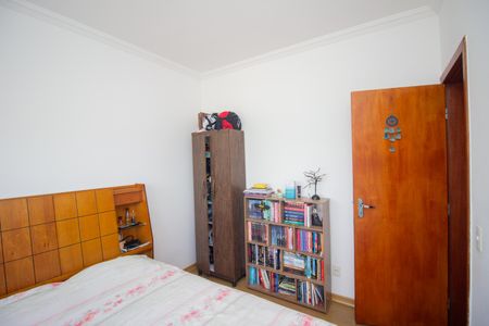 Apartamento à venda com 170m², 3 quartos e 2 vagasQuarto 2