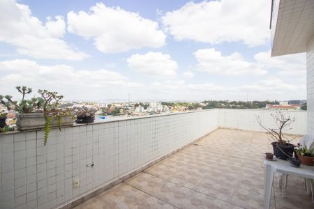 Apartamento à venda com 170m², 3 quartos e 2 vagasÁrea externa