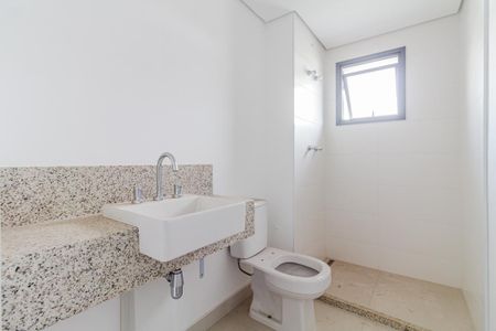 Apartamento à venda com 277m², 4 quartos e 4 vagasBanheiro da Suíte 2