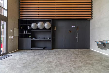 Apartamento à venda com 277m², 4 quartos e 4 vagas Apartamento à venda com 277m², 4 quartos e 4 vagasÁrea comum - Academia