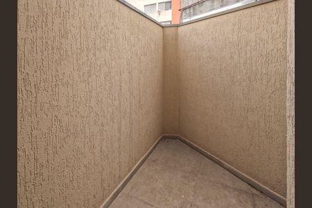 Apartamento à venda com 41m², 2 quartos e sem vagaÁrea comum