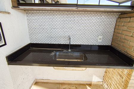 Apartamento à venda com 164m², 3 quartos e 1 vaga Apartamento à venda com 164m², 3 quartos e 1 vagaCobertura