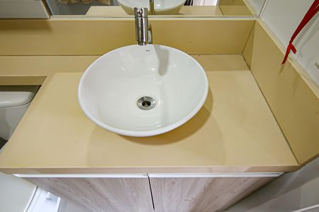 Apartamento à venda com 164m², 3 quartos e 1 vaga Apartamento à venda com 164m², 3 quartos e 1 vagaBanheiro da Suíte 2