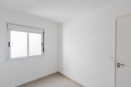 Quarto 1 de apartamento para alugar com 2 quartos, 42m² em Vila Guilhermina, São Paulo