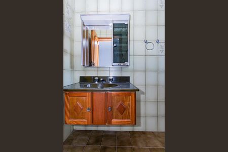 Casa para alugar com 66m², 1 quarto e 2 vagasBanheiro suite