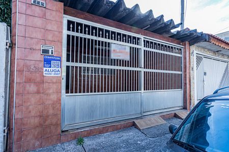 Casa para alugar com 66m², 1 quarto e 2 vagasFachada