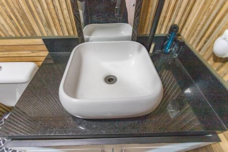 Apartamento à venda com 67m², 2 quartos e 1 vagaBanheiro social