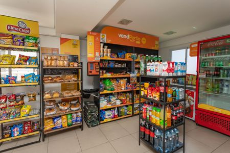 Apartamento à venda com 67m², 2 quartos e 1 vagaMinimercado