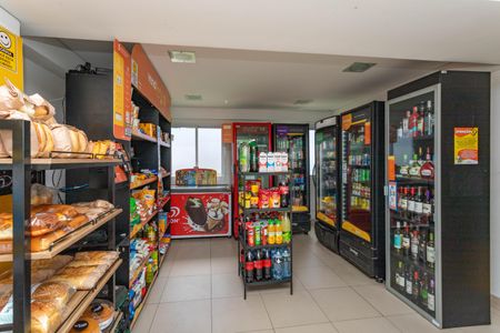 Apartamento à venda com 67m², 2 quartos e 1 vagaMinimercado