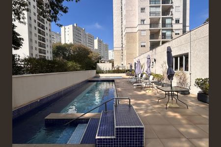 Apartamento à venda com 63m², 2 quartos e 1 vagaÁrea comum - Piscina