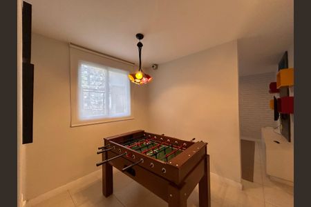 Apartamento à venda com 63m², 2 quartos e 1 vagaÁrea comum