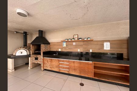 Apartamento à venda com 63m², 2 quartos e 1 vagaÁrea comum - Churrasqueira