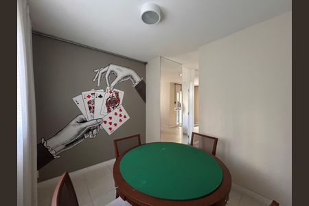 Apartamento à venda com 63m², 2 quartos e 1 vagaÁrea comum