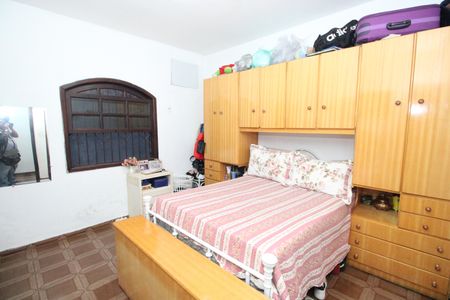 Casa à venda com 300m², 3 quartos e sem vagaSuíte