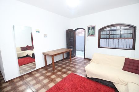 Casa à venda com 300m², 3 quartos e sem vagaSala