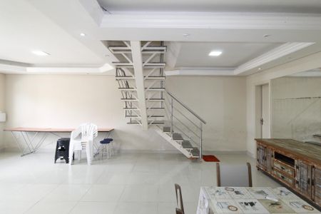 Sala de casa à venda com 4 quartos, 450m² em Centro, Porto Alegre