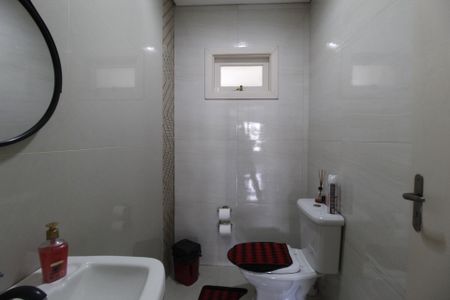 Casa à venda com 450m², 4 quartos e 6 vagasLavabo