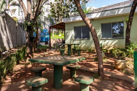 Apartamento para alugar com 90m², 2 quartos e 1 vagaÁrea Externa