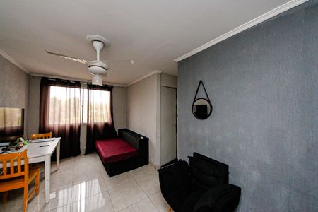 Sala de apartamento para alugar com 2 quartos, 60m² em Parque São Lourenço, São Paulo