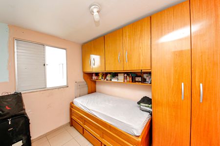 Quarto 2 de apartamento para alugar com 2 quartos, 60m² em Parque São Lourenço, São Paulo